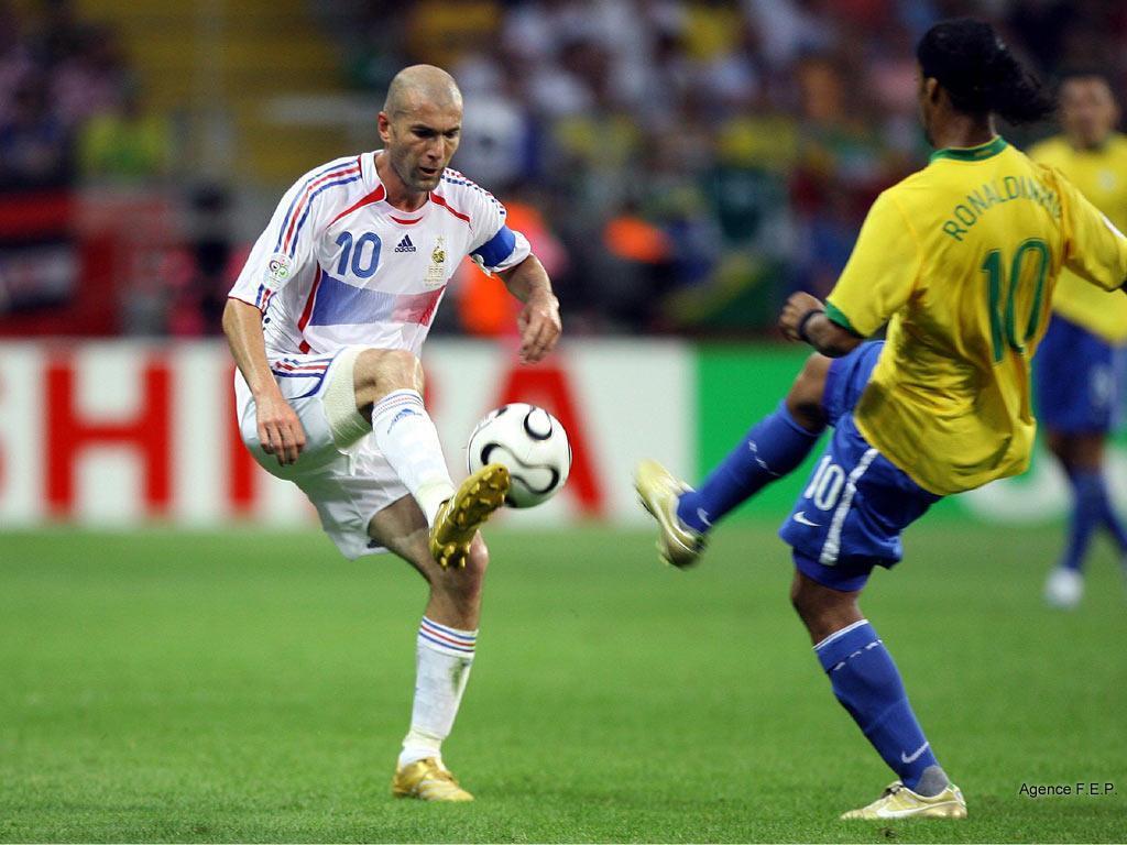 Hình nền Zinedine Zidane (29) - hình nền bóng đá - hình nền cầu thủ - hình nền đội bóng