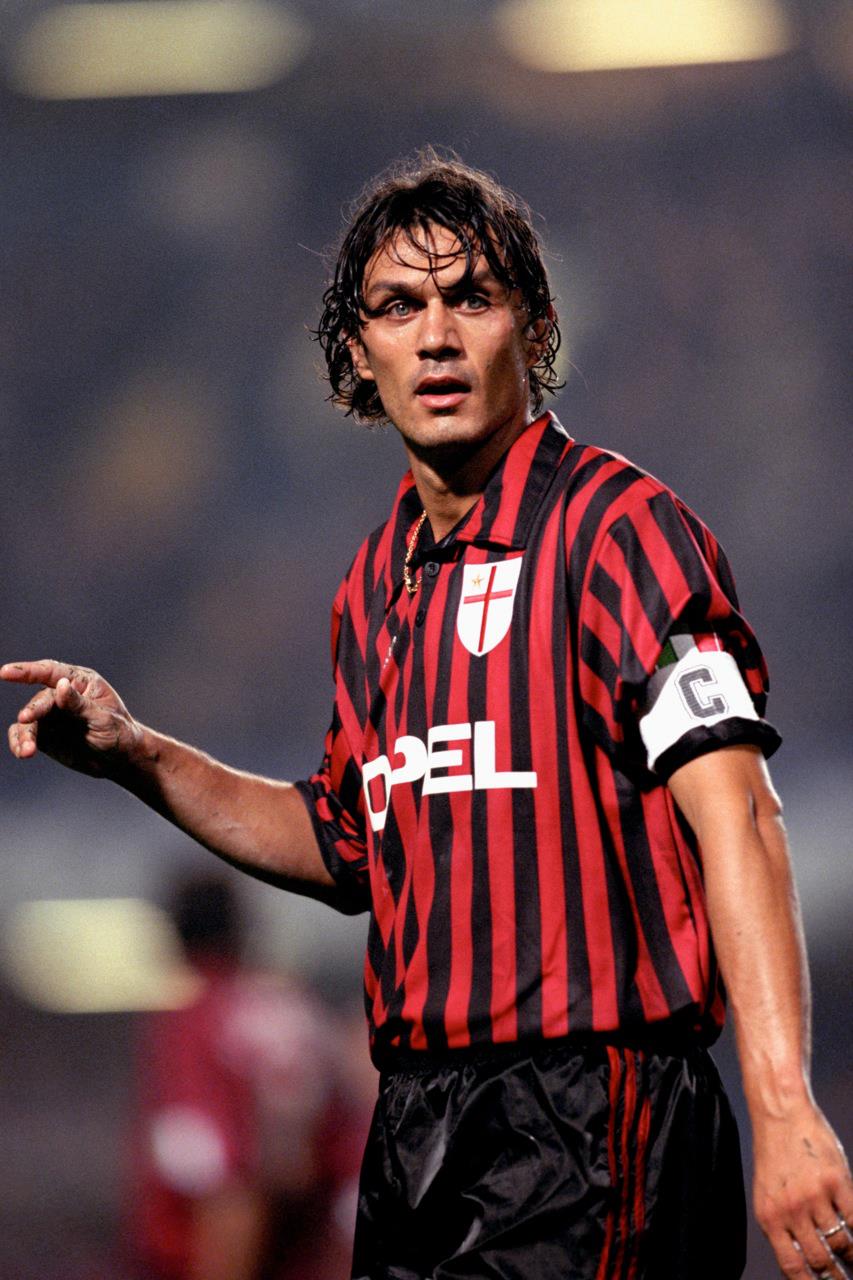 Hình nền Paolo Maldini (8) - hình nền bóng đá - hình nền cầu thủ - hình nền đội bóng