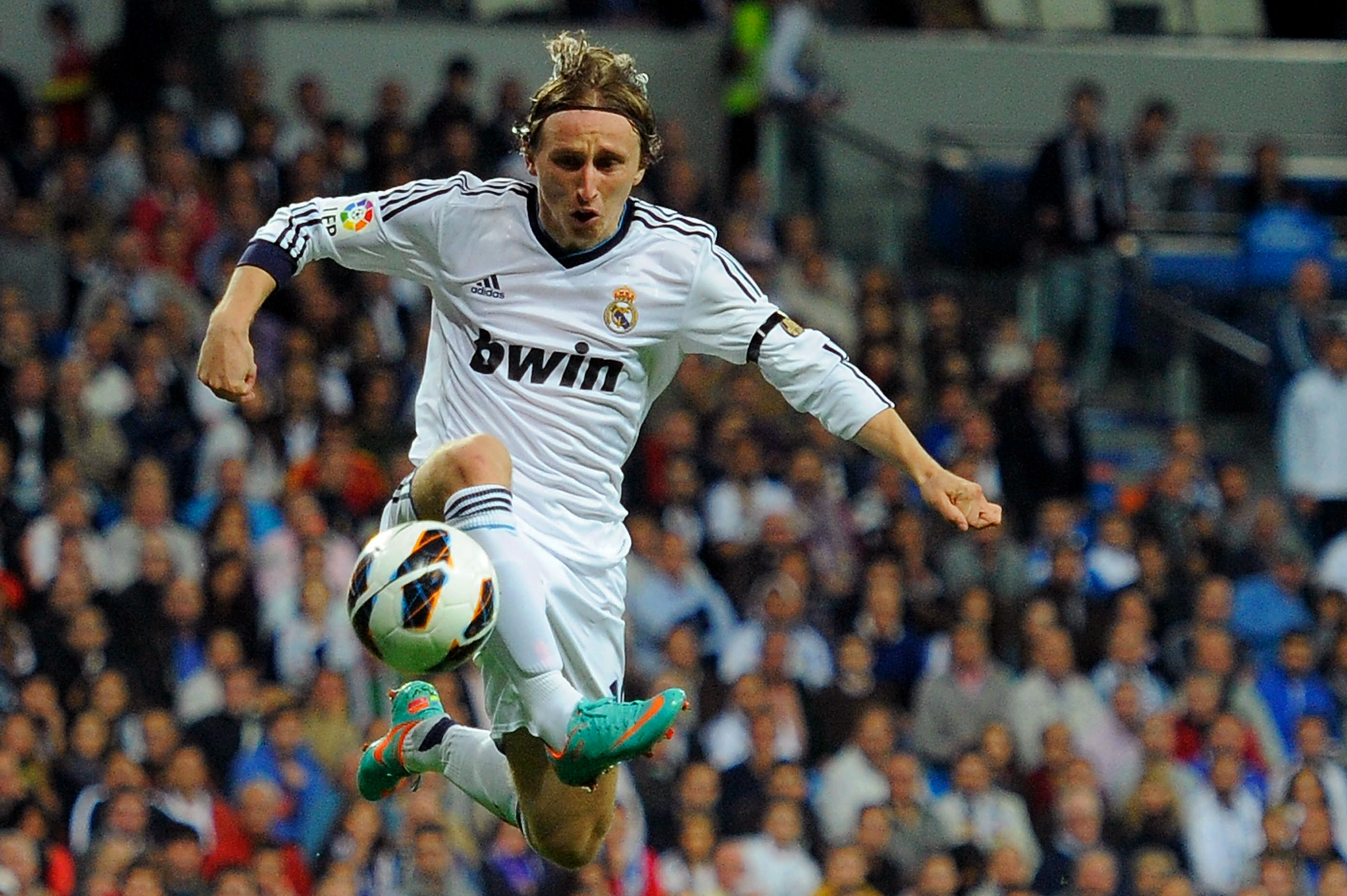 Hình nền Luca Modric (66) - hình nền bóng đá - hình nền cầu thủ - hình nền đội bóng