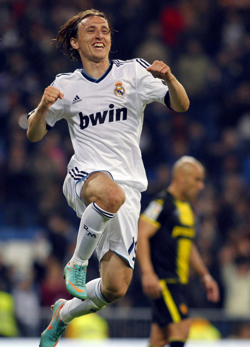 Hình nền Luca Modric (87) - hình nền bóng đá - hình nền cầu thủ - hình nền đội bóng