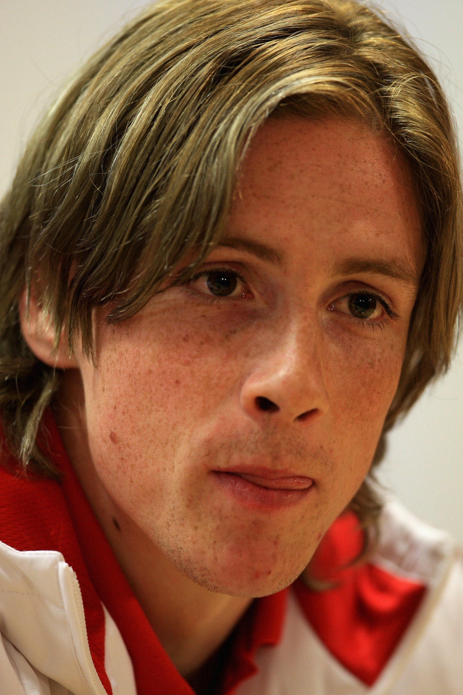 Hình nền Fernado Torres (25) - hình nền bóng đá - hình nền cầu thủ - hình nền đội bóng