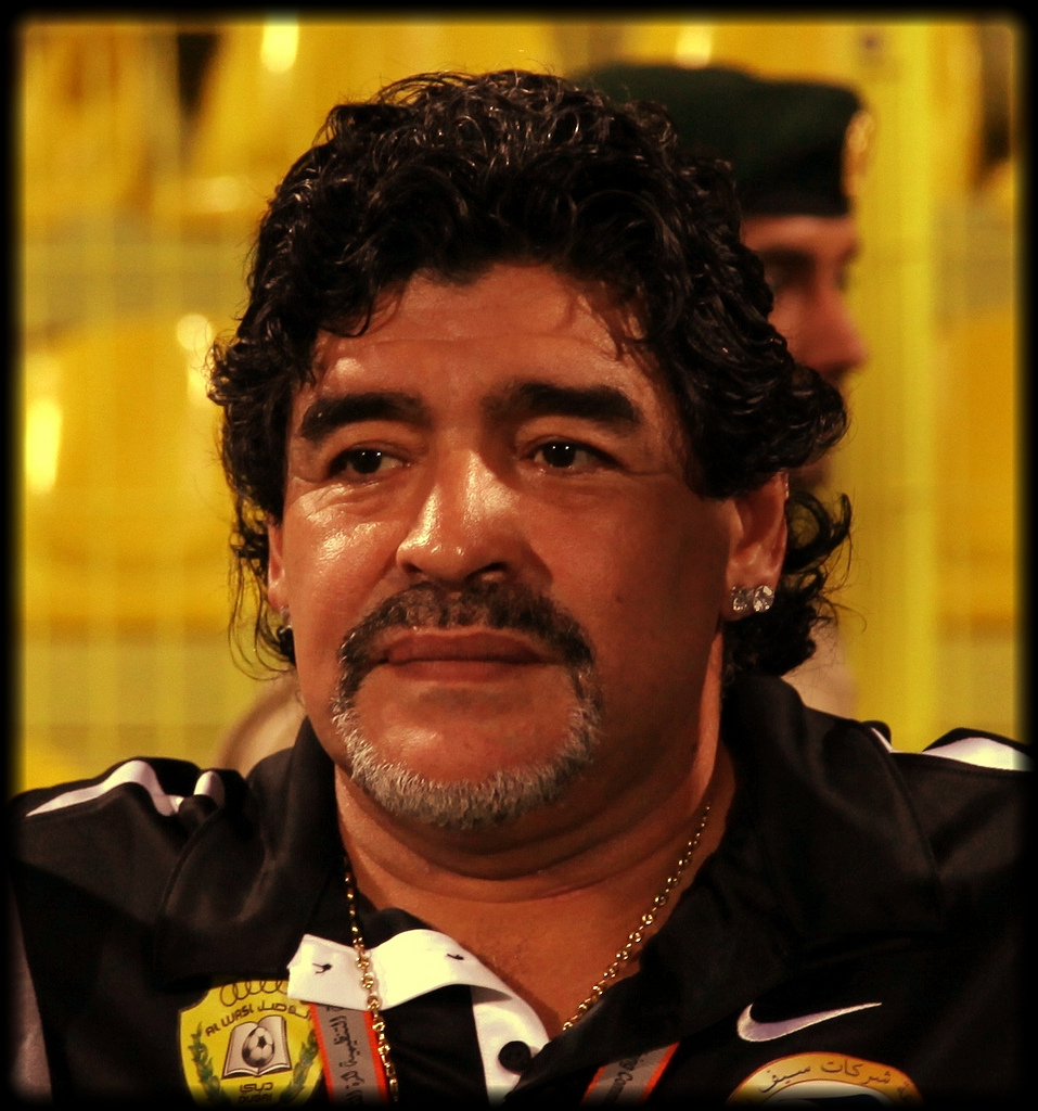 Hình nền Diego Maradona (91) - hình nền bóng đá - hình nền cầu thủ - hình nền đội bóng