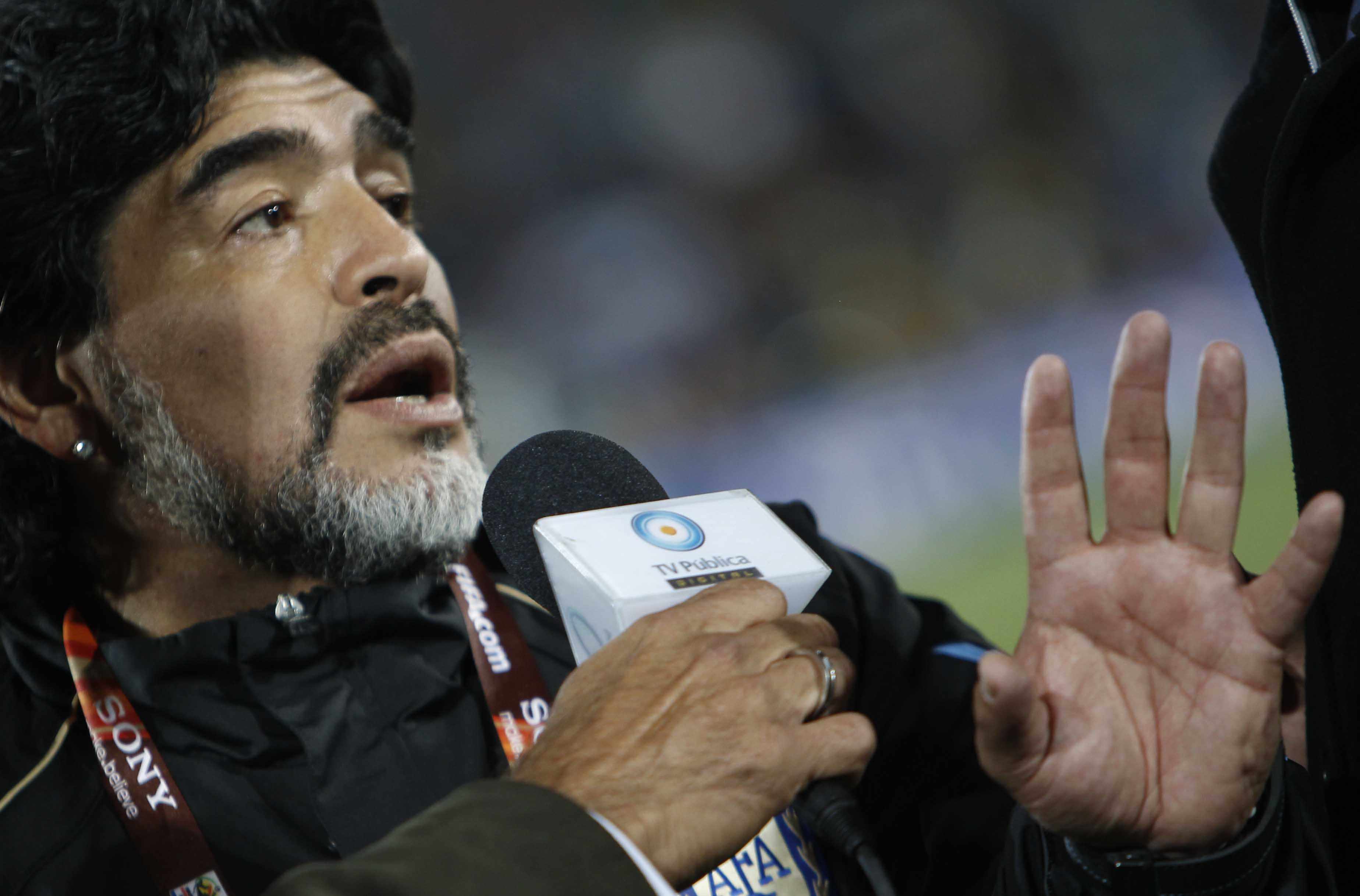 Hình nền Diego Maradona (58) - hình nền bóng đá - hình nền cầu thủ - hình nền đội bóng