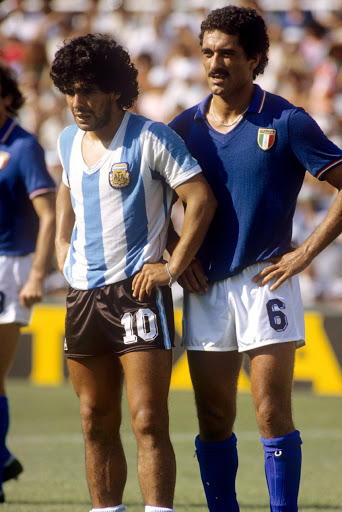 Hình nền Diego Maradona (88) - hình nền bóng đá - hình nền cầu thủ - hình nền đội bóng