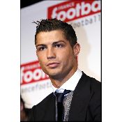 hình nền bóng đá, hình nền cầu thủ, hình nền đội bóng, hình "cristiano ronaldo hairstyle" (4)