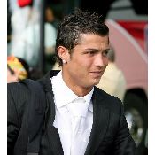 hình nền bóng đá, hình nền cầu thủ, hình nền đội bóng, hình "cristiano ronaldo hairstyle 2008" (1)