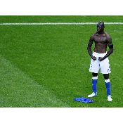 hình nền bóng đá, hình nền cầu thủ, hình nền đội bóng, hình Mario Balotelli wallpaper (33)