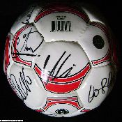 hình nền bóng đá, hình nền cầu thủ, hình nền đội bóng, hình Cristiano Ronaldo autograph (50)