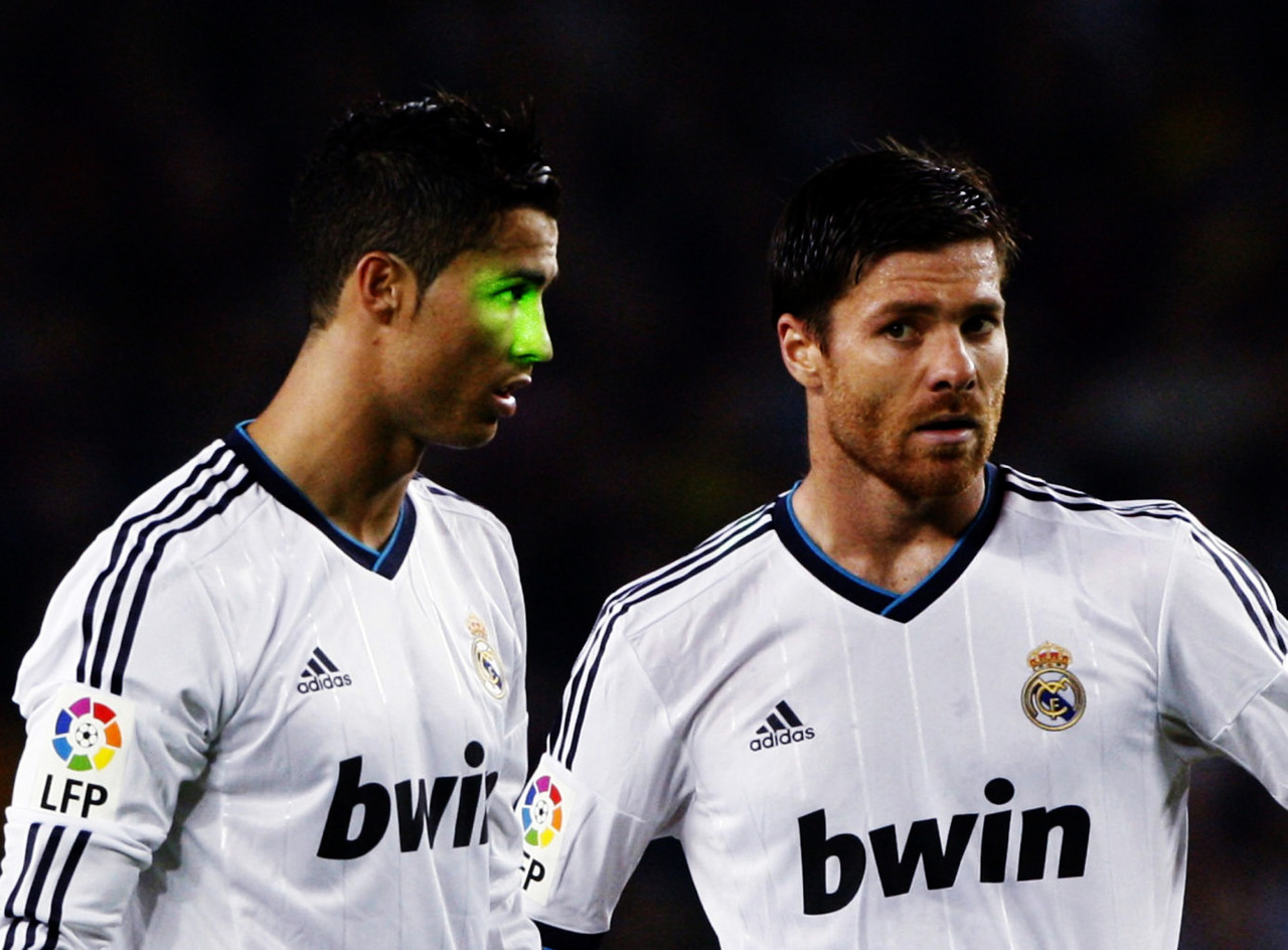 Hình nền xabi alonso real madrid (31) - hình nền bóng đá - hình nền cầu thủ - hình nền đội bóng
